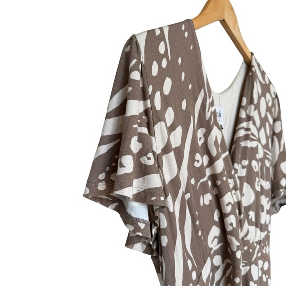 CAbi Women's XL Beige Tiered Faux Wrap Midi Dress Summer Chic Abstract Pattern - Picture 6 of 7